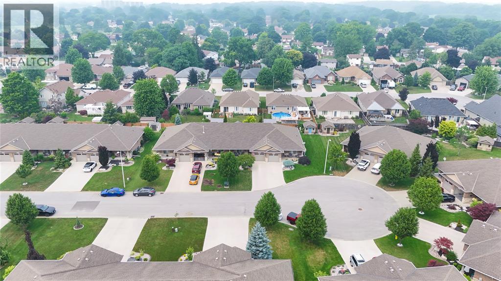 248 Bentley Court, Sarnia, Ontario  N7S 0E1 - Photo 40 - 26017358
