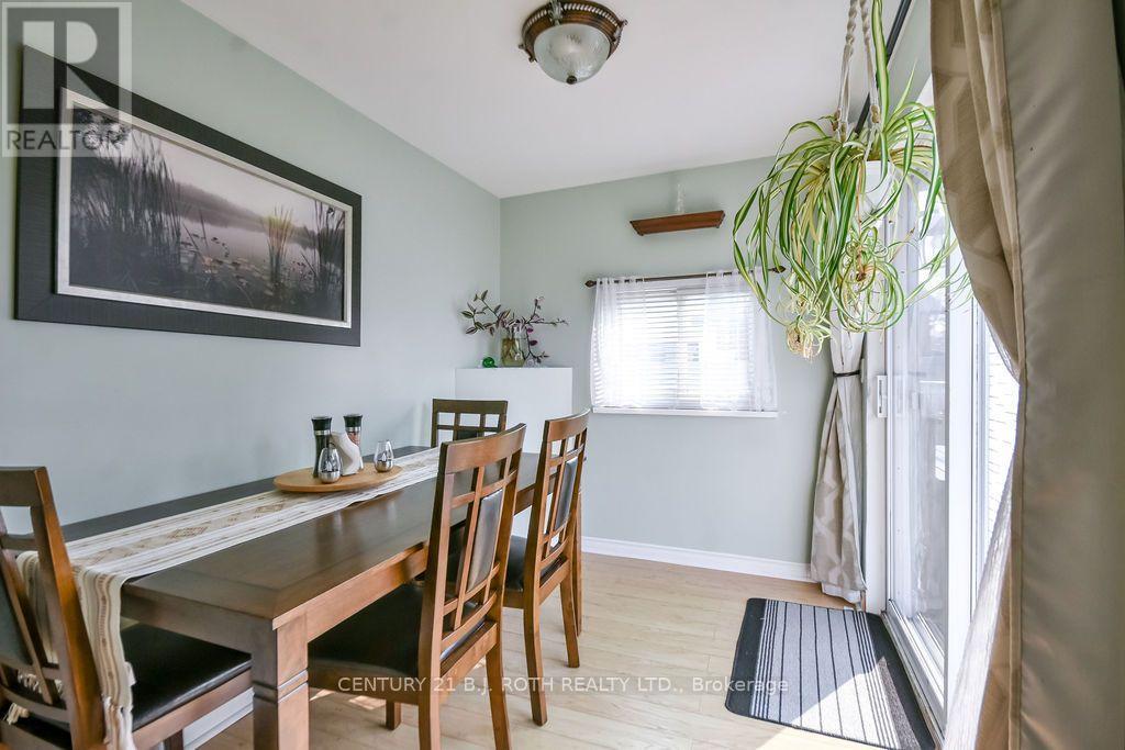 412 Couchiching Point Road, Orillia, Ontario  L3V 6P6 - Photo 12 - S13582694