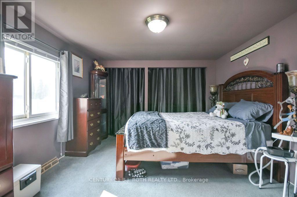 412 Couchiching Point Road, Orillia, Ontario  L3V 6P6 - Photo 16 - S13582694