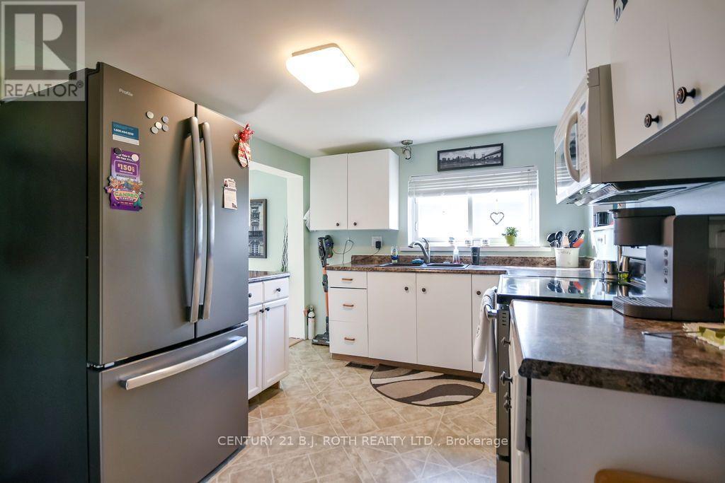 412 Couchiching Point Road, Orillia, Ontario  L3V 6P6 - Photo 8 - S13582694