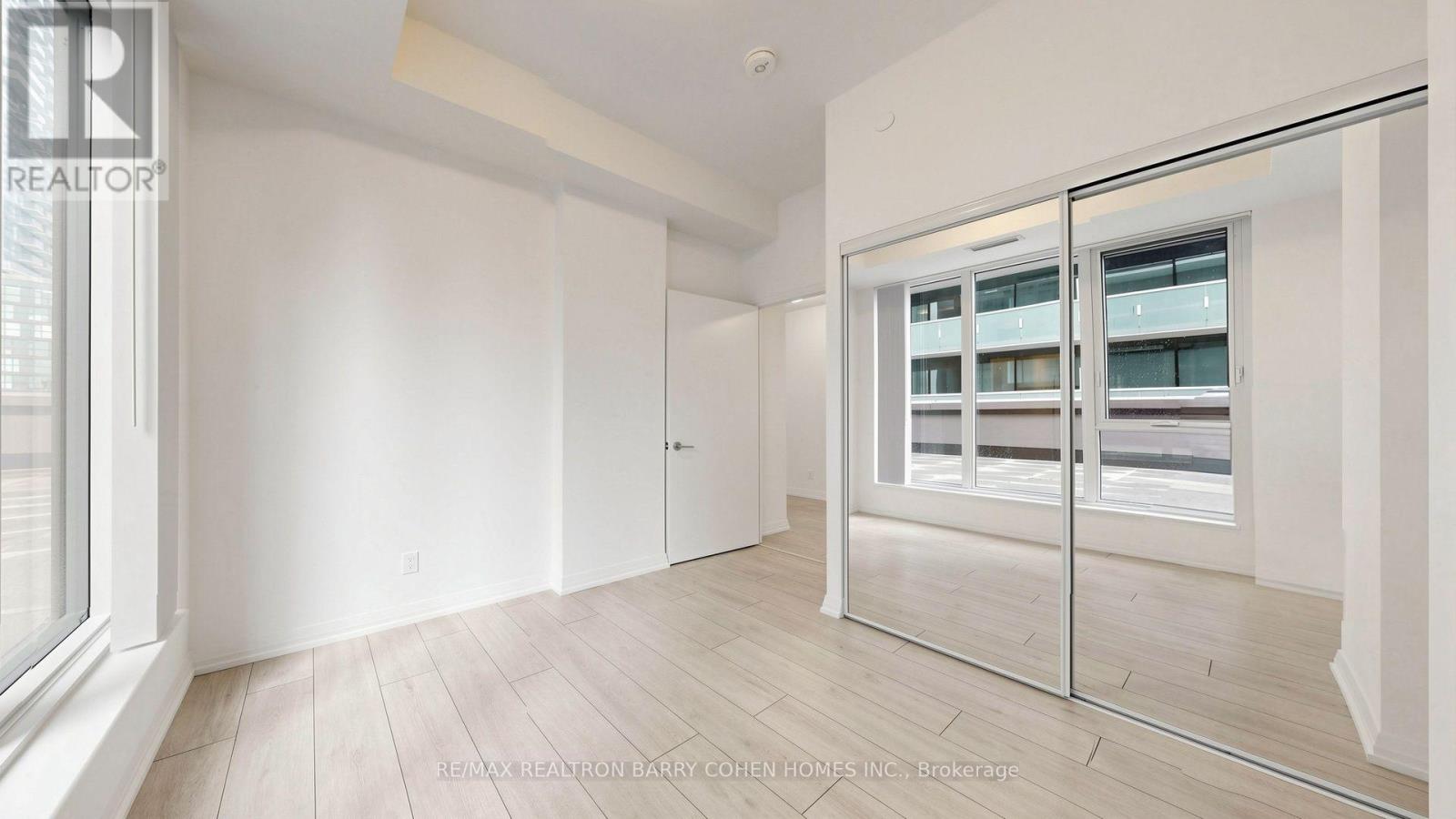 823 - 400 King Street W, Toronto, Ontario M5V 1K2 - Photo 28 - C13569432