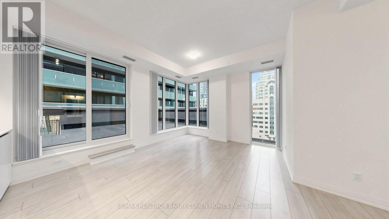 823 - 400 King Street W, Toronto, Ontario M5V 1K2 - Photo 6 - C13569432
