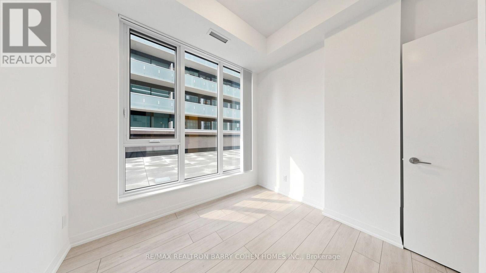 823 - 400 King Street W, Toronto, Ontario M5V 1K2 - Photo 29 - C13569432