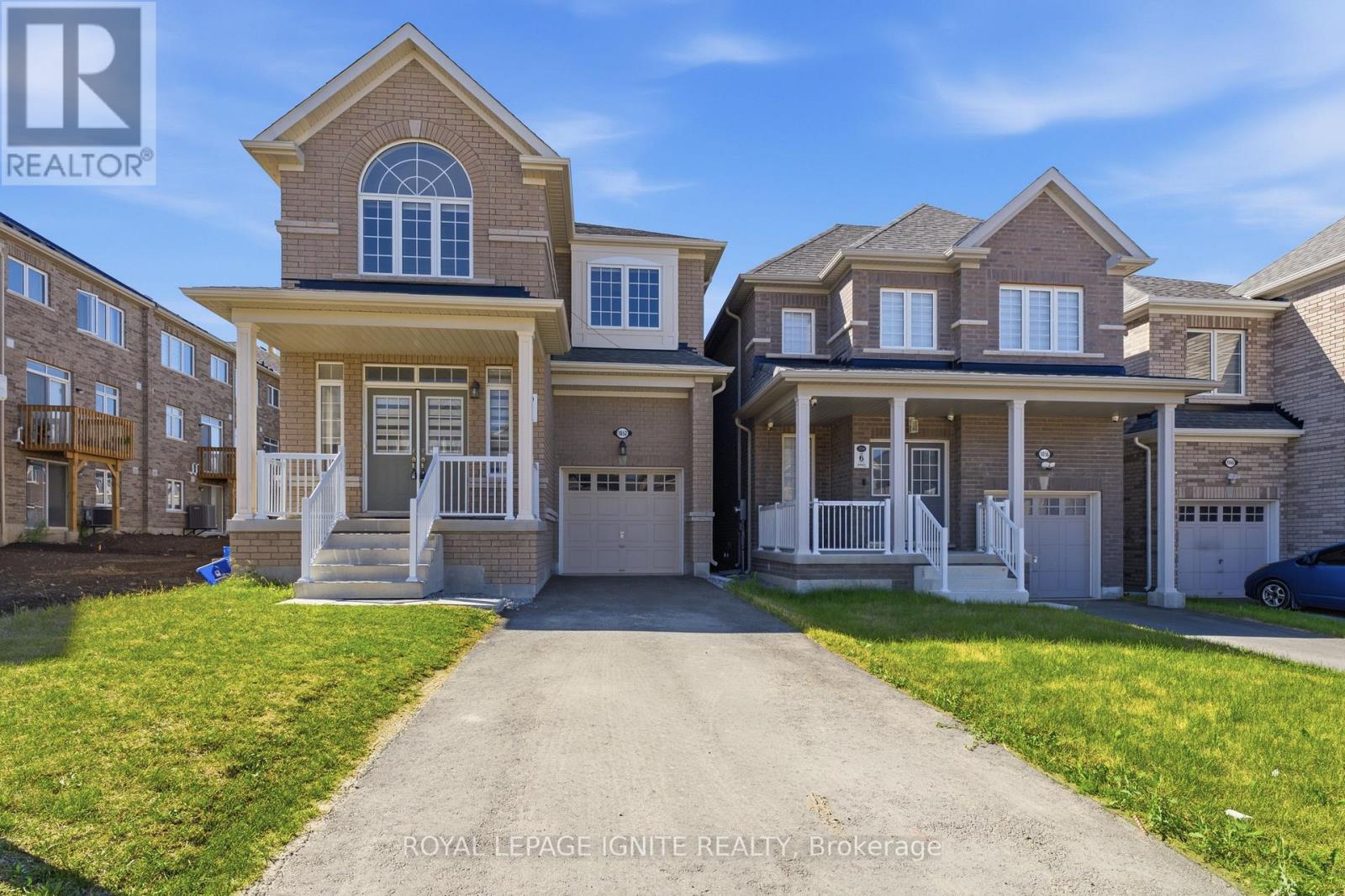 1052 MATTHEW MURRAY CRESCENT, Oshawa (Taunton)