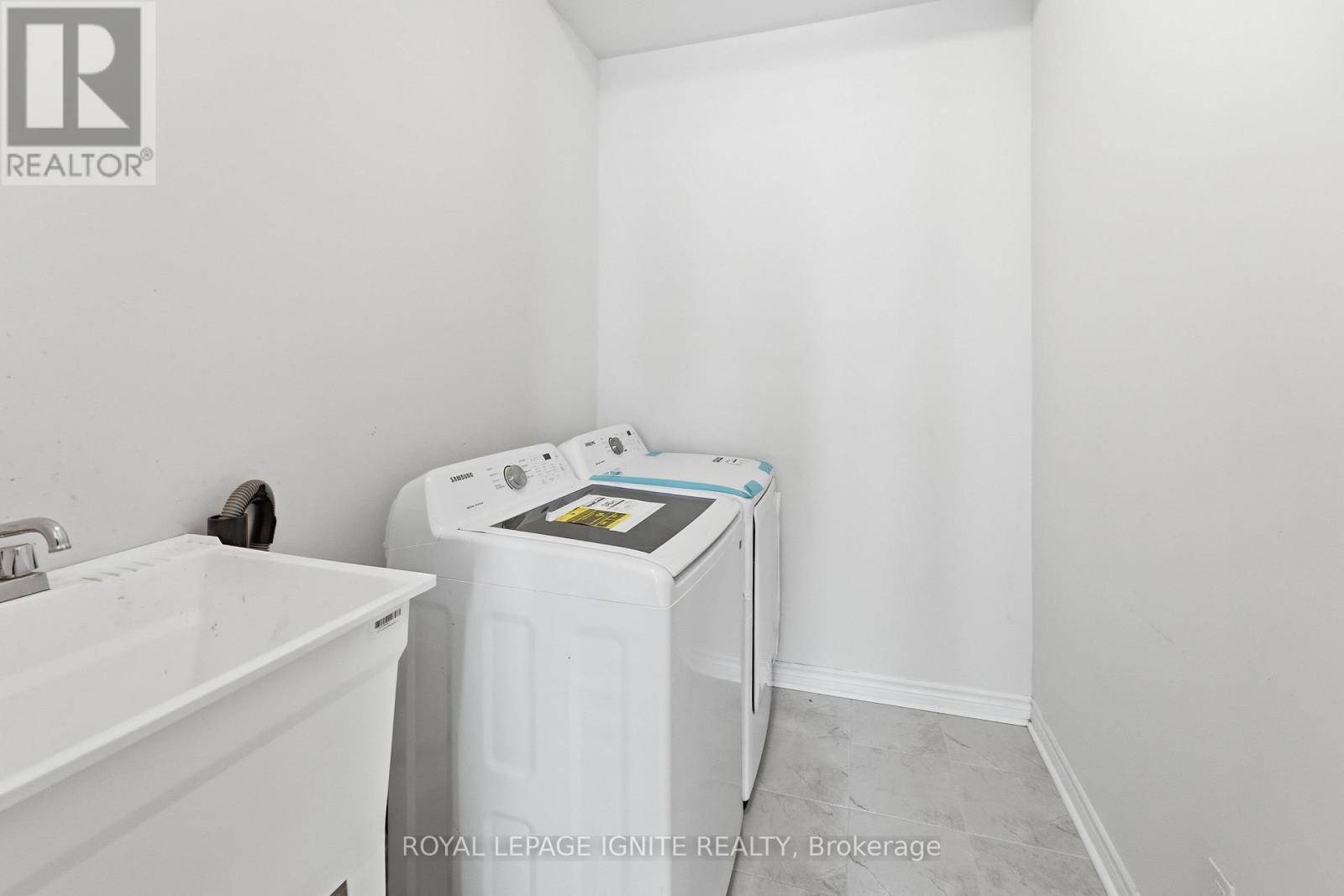 1052 Matthew Murray Crescent, Oshawa, Ontario  L1K 3G5 - Photo 32 - E13580664