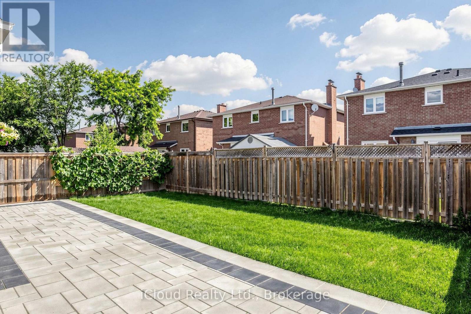 15 San Marko Place, Vaughan, Ontario  L4L 7M6 - Photo 38 - N13565966