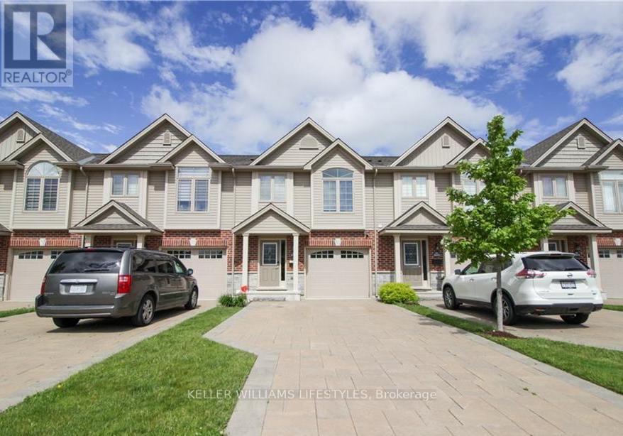 14 - 3415 CASTLE ROCK PLACE, London South (South W)