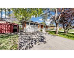 49 BATHFORD CRESCENT, Toronto, Ontario