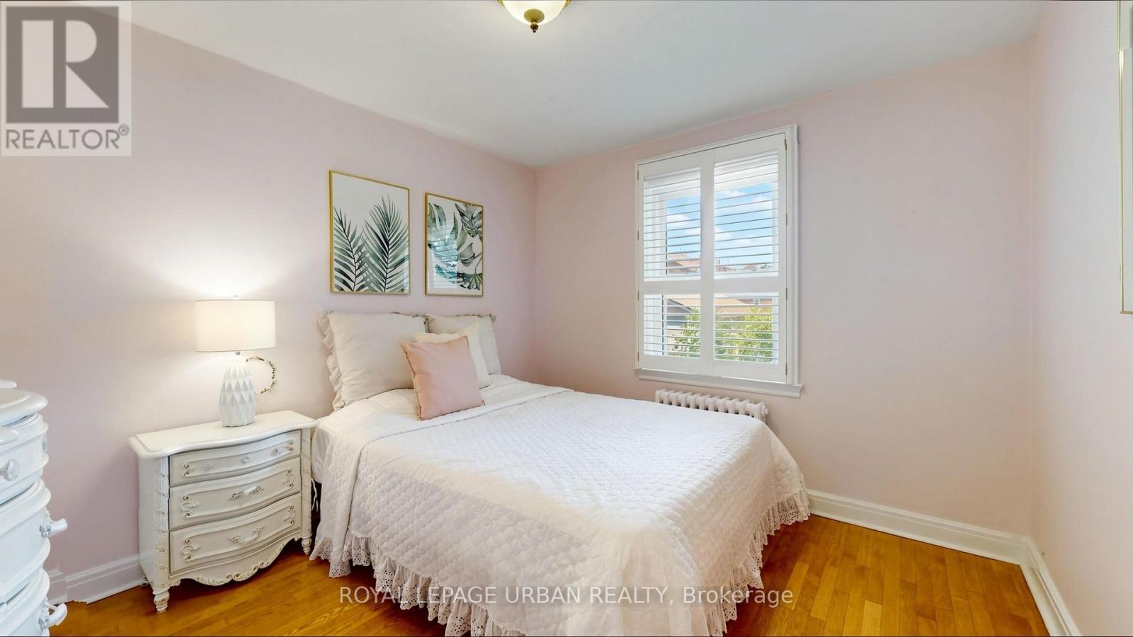 202 Virginia Avenue, Toronto, Ontario  M4C 2T7 - Photo 16 - E13582732