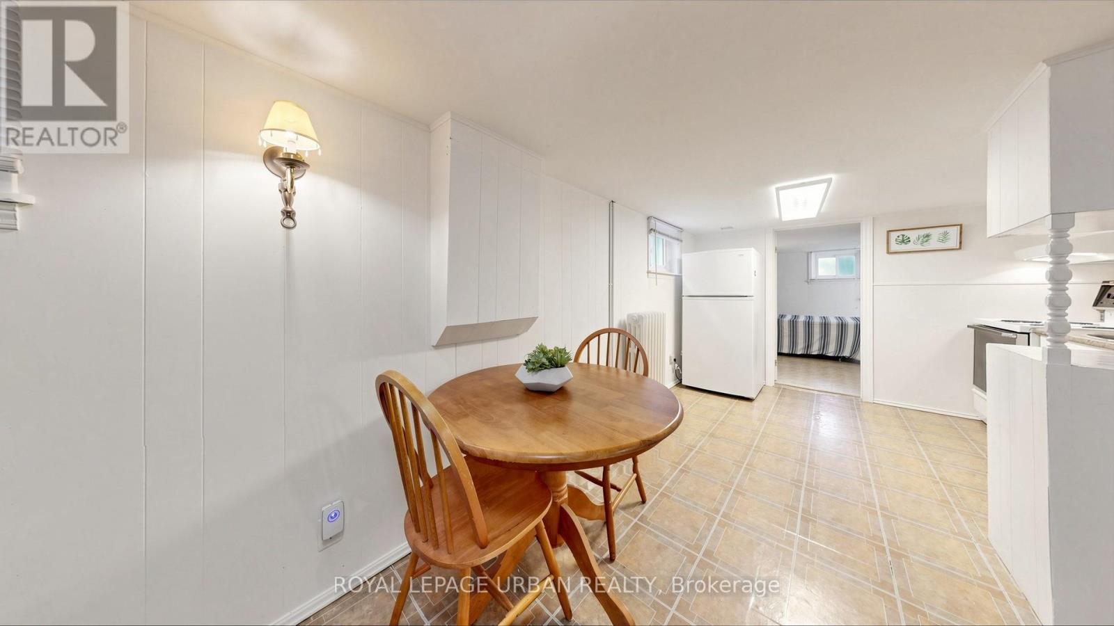 202 Virginia Avenue, Toronto, Ontario  M4C 2T7 - Photo 29 - E13582732