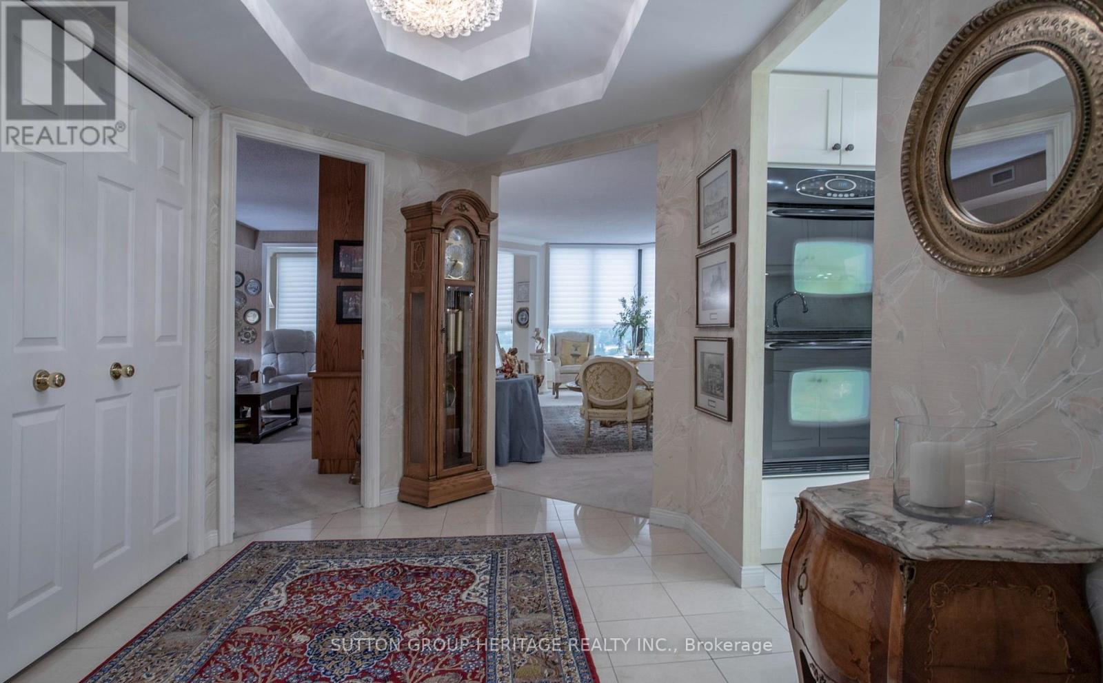 1202 - 900 Wilson Road N, Oshawa, Ontario L1G 7T2 - Photo 7 - E13582768
