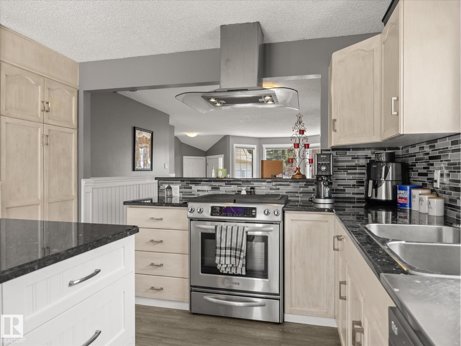 5552 190a St Nw, Edmonton, Alberta  T6M 2L3 - Photo 14 - E4499792