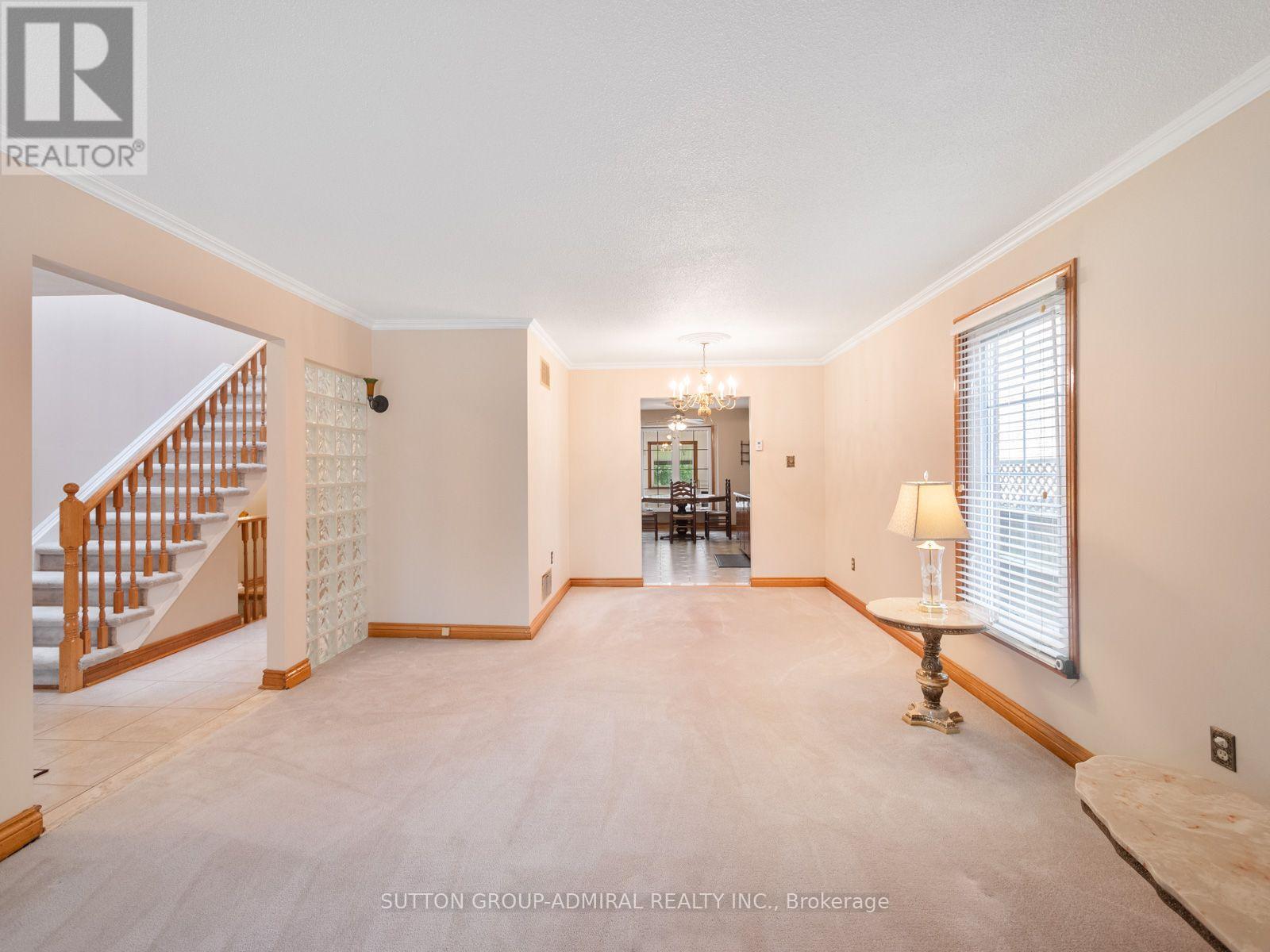 5 Durie Lane, Markham, Ontario  L3T 5H4 - Photo 8 - N13582776