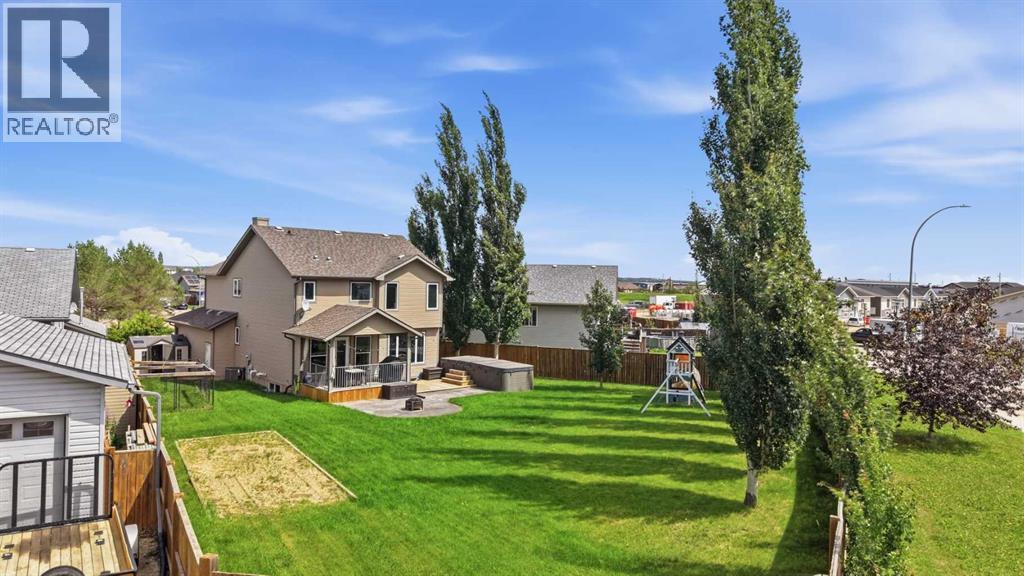13 Hendrickson Bay, Sylvan Lake
