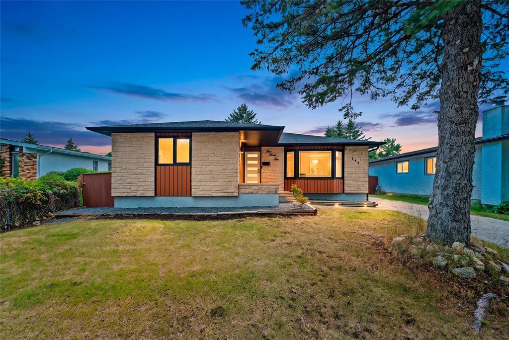 142 Hiddleston Crescent, Winnipeg, Manitoba  R2P 0S1 - Photo 0 - 202616998