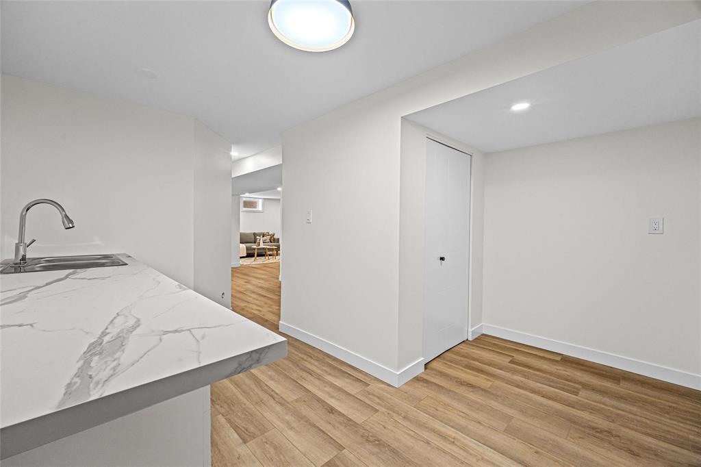 142 Hiddleston Crescent, Winnipeg, Manitoba  R2P 0S1 - Photo 30 - 202616998