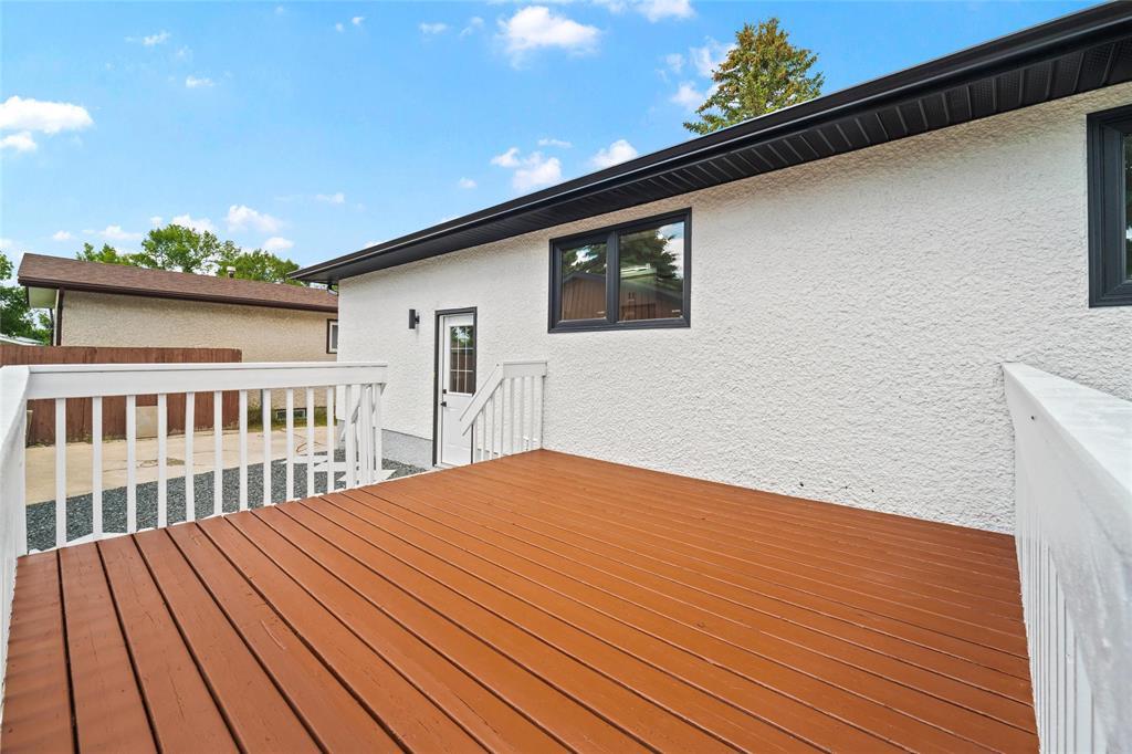 142 Hiddleston Crescent, Winnipeg, Manitoba  R2P 0S1 - Photo 40 - 202616998