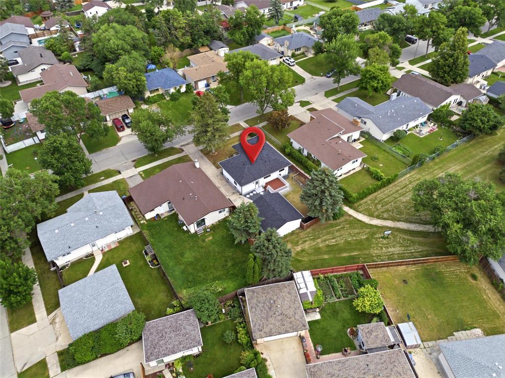 142 Hiddleston Crescent, Winnipeg, Manitoba  R2P 0S1 - Photo 44 - 202616998