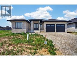 1920 SANNITA AVENUE, Kingsville, Ontario