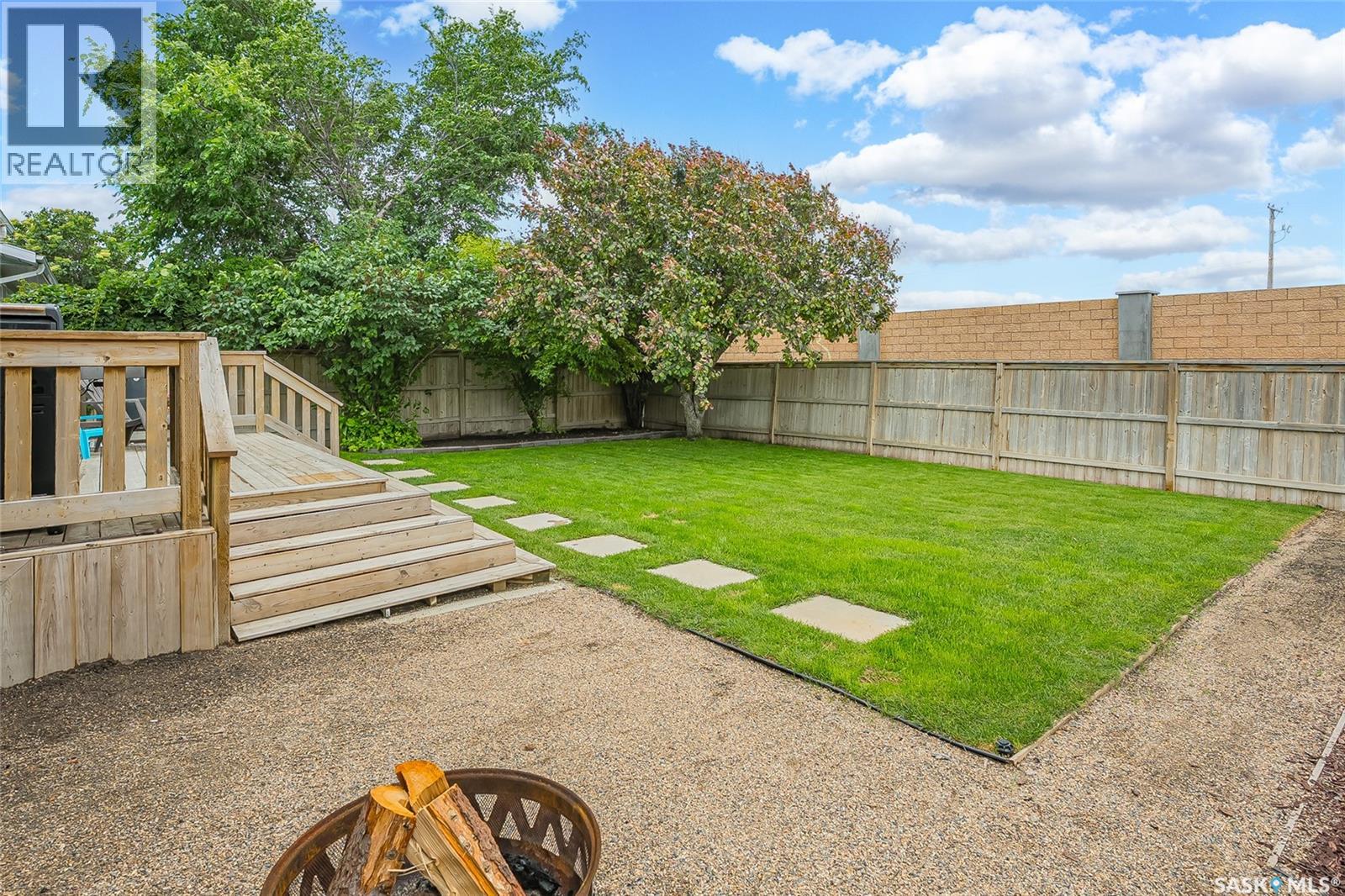 342 Haslam Crescent, Saskatoon, Saskatchewan  S7S 1E5 - Photo 43 - SK042939