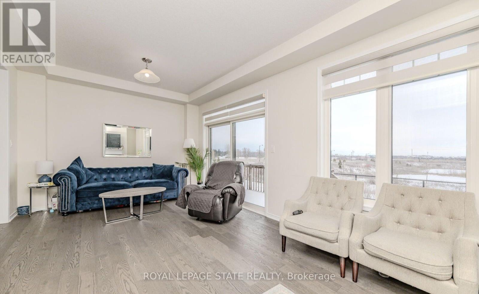 12 Toffee Trail, Hamilton, Ontario  L8J 0M2 - Photo 4 - X13579438