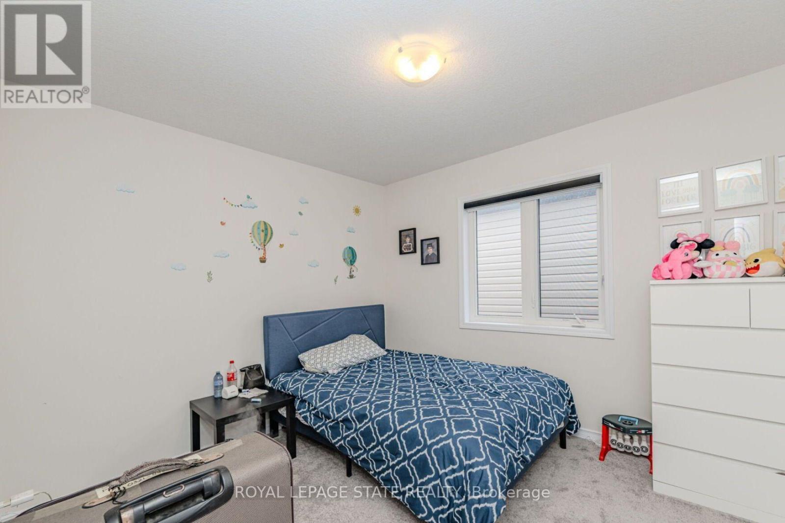 12 Toffee Trail, Hamilton, Ontario  L8J 0M2 - Photo 9 - X13579438