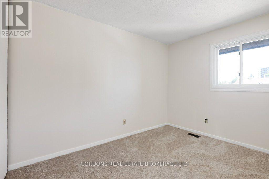53 - 3322 Uplands Drive, Ottawa, Ontario  K1V 9R9 - Photo 33 - X13582934