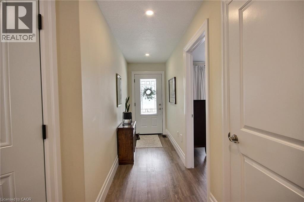 1095 Kincaid Street, Listowel, Ontario  N4W 0J8 - Photo 5 - 40811423