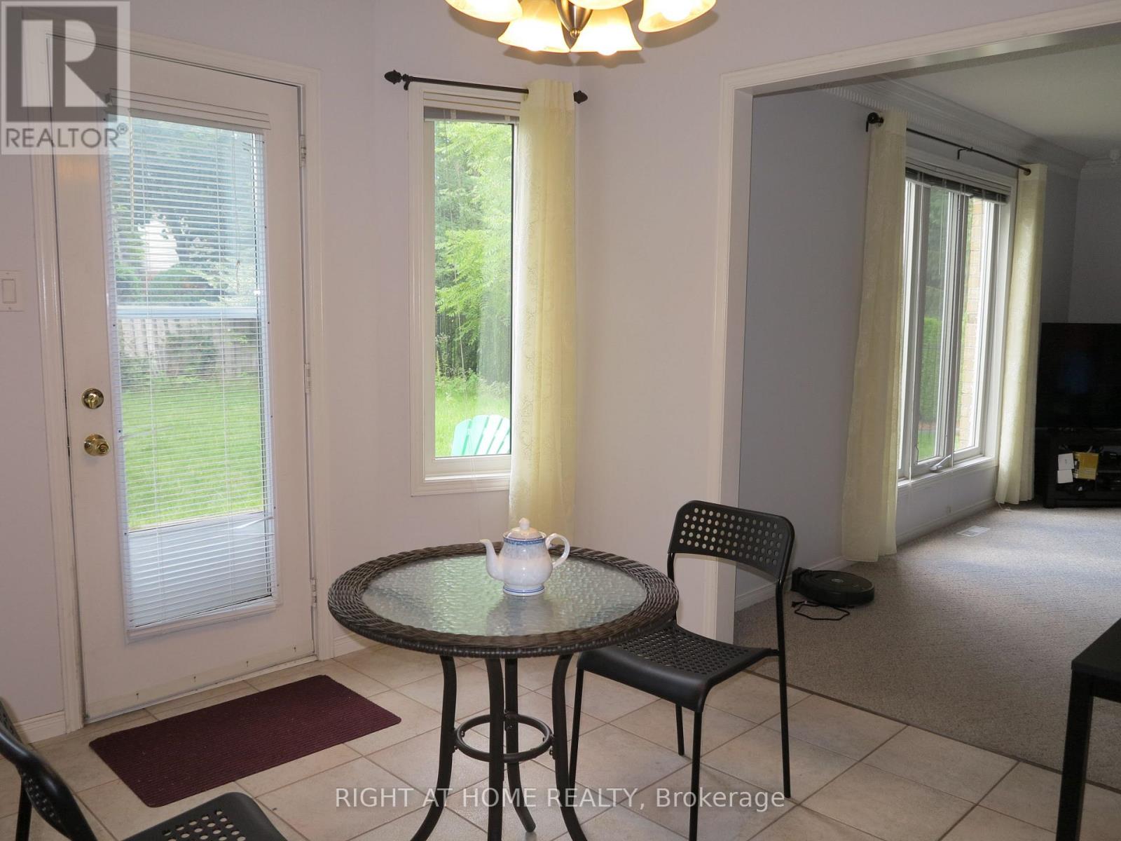35 Moraine Crescent, London North, Ontario N6G 4Z1 - Photo 10 - X13583056
