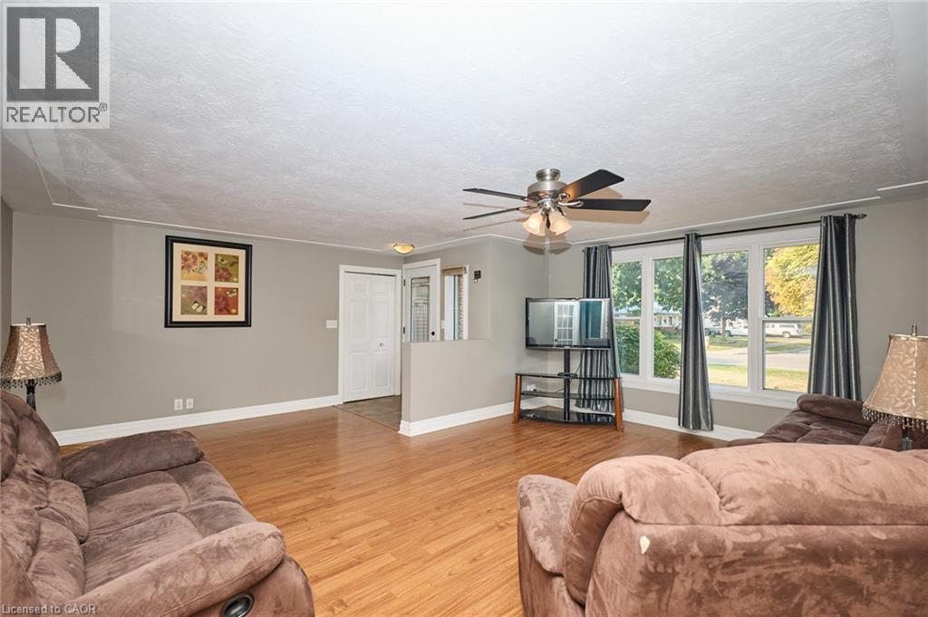 303 Park Avenue W, Dunnville, Ontario  N1A 1M7 - Photo 9 - 40847929