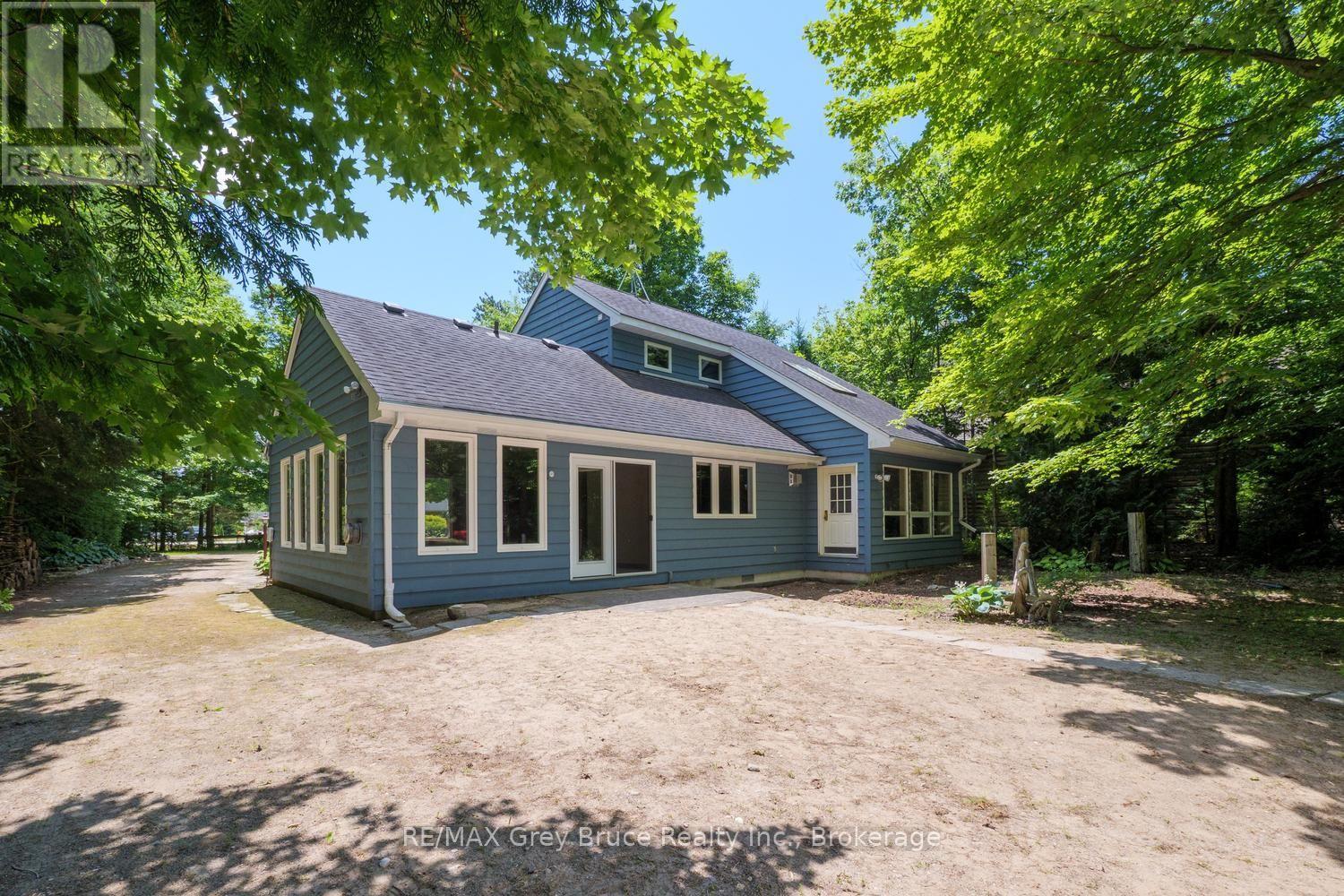 30 Riverside Place, South Bruce Peninsula, Ontario  N0H 2G0 - Photo 36 - X13582076