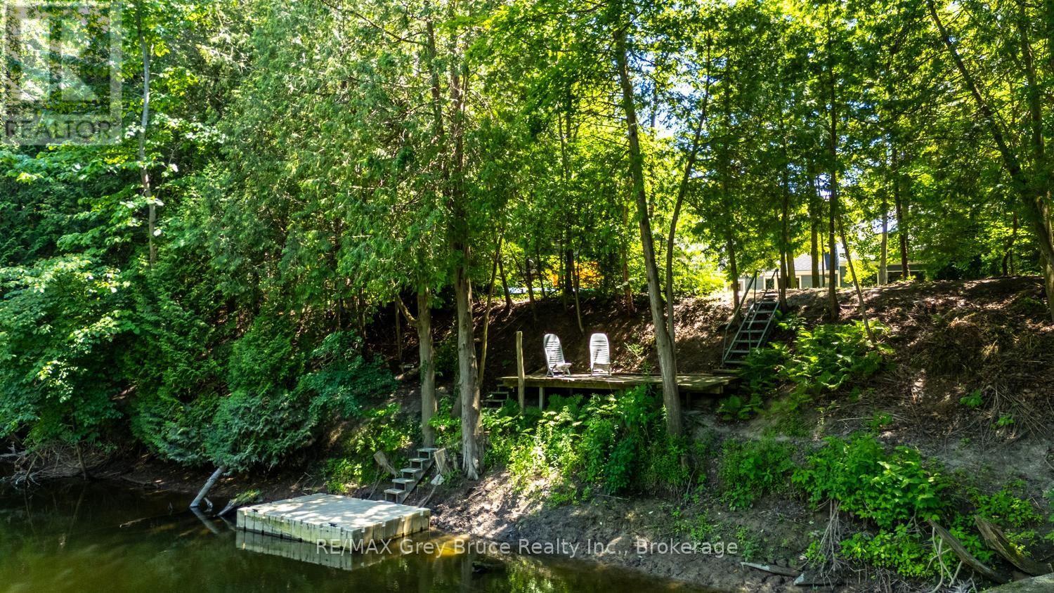 30 Riverside Place, South Bruce Peninsula, Ontario  N0H 2G0 - Photo 45 - X13582076
