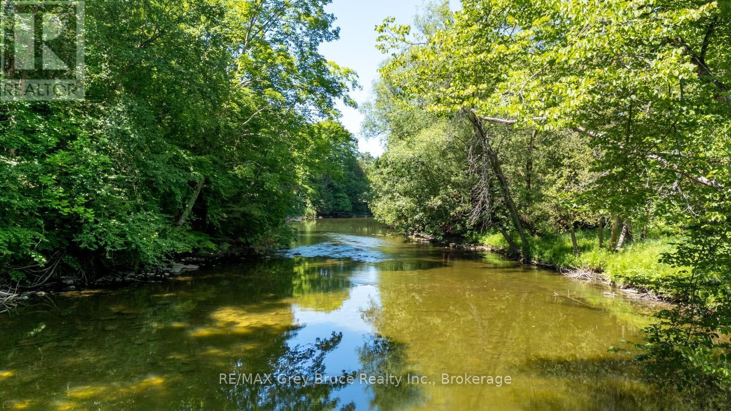 30 Riverside Place, South Bruce Peninsula, Ontario  N0H 2G0 - Photo 44 - X13582076