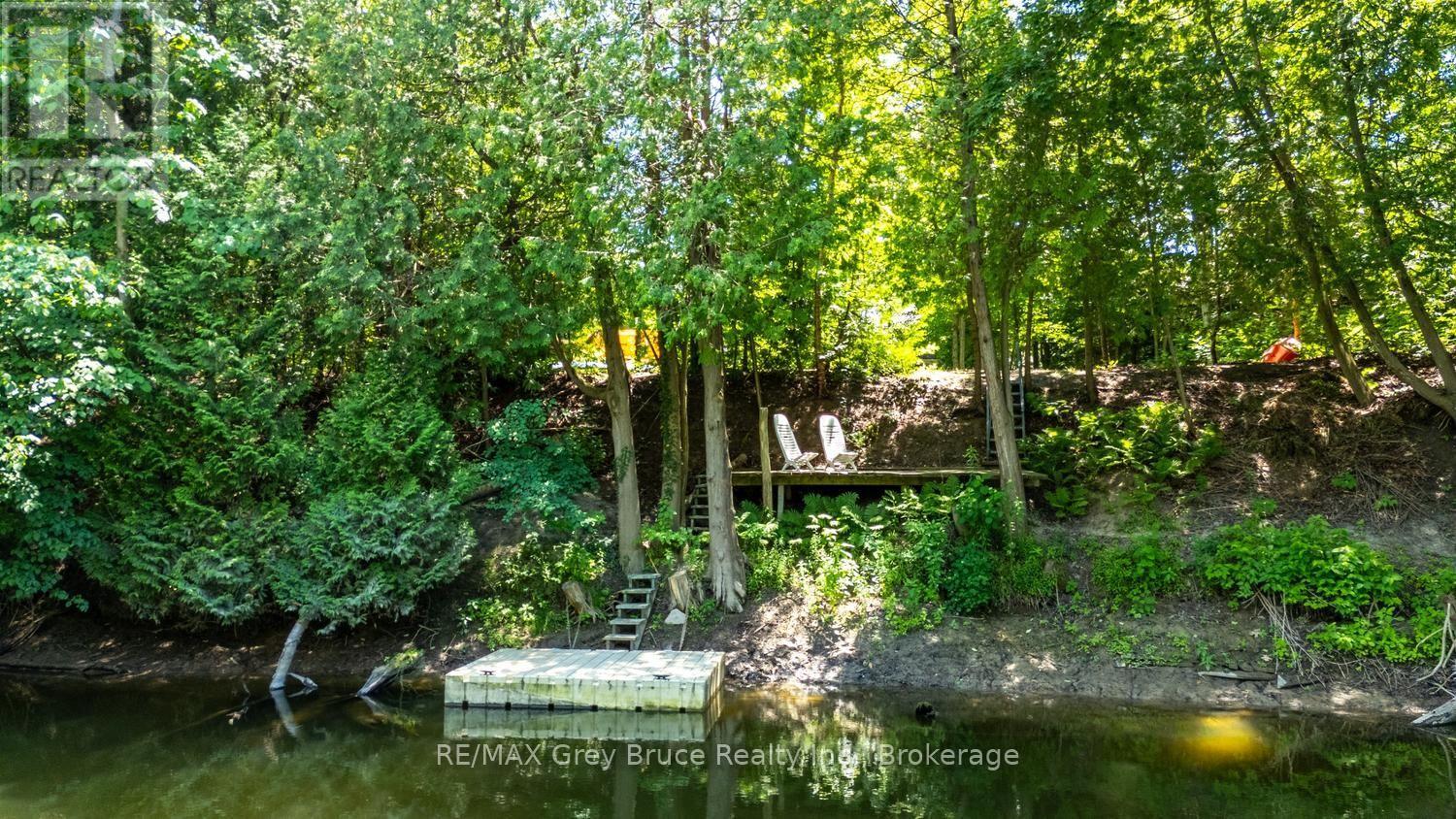 30 Riverside Place, South Bruce Peninsula, Ontario  N0H 2G0 - Photo 46 - X13582076
