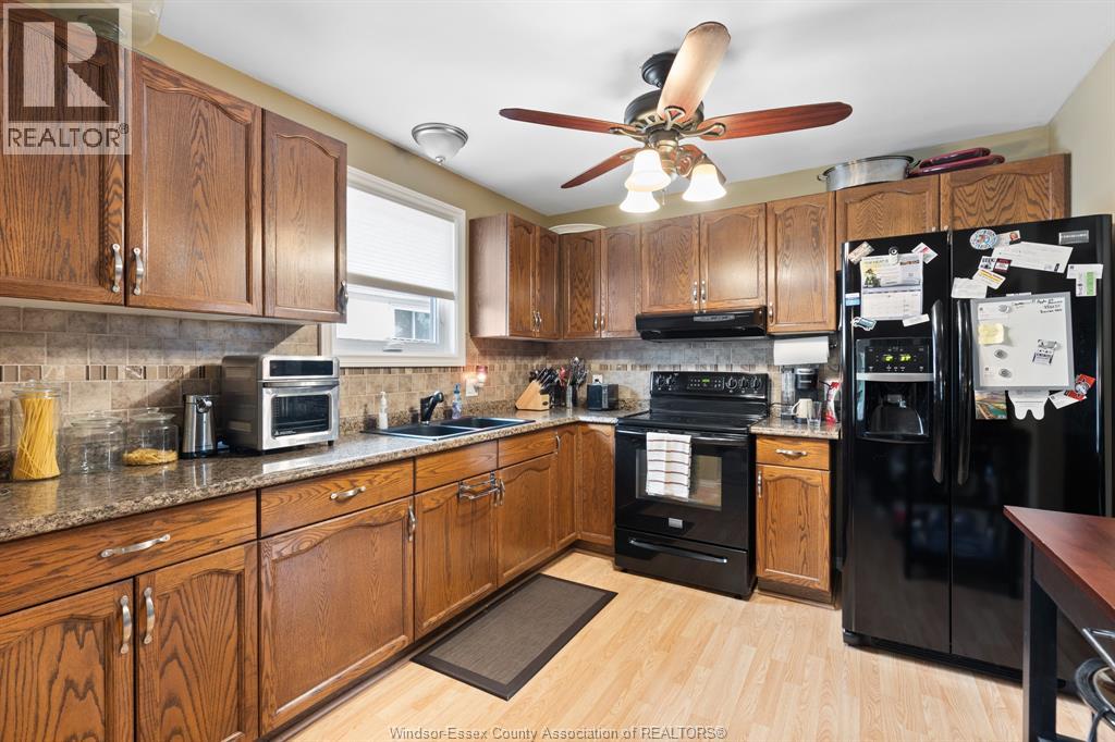 3040 Loebach, Windsor, Ontario N8T 3M7 - Photo 10 - 26017376