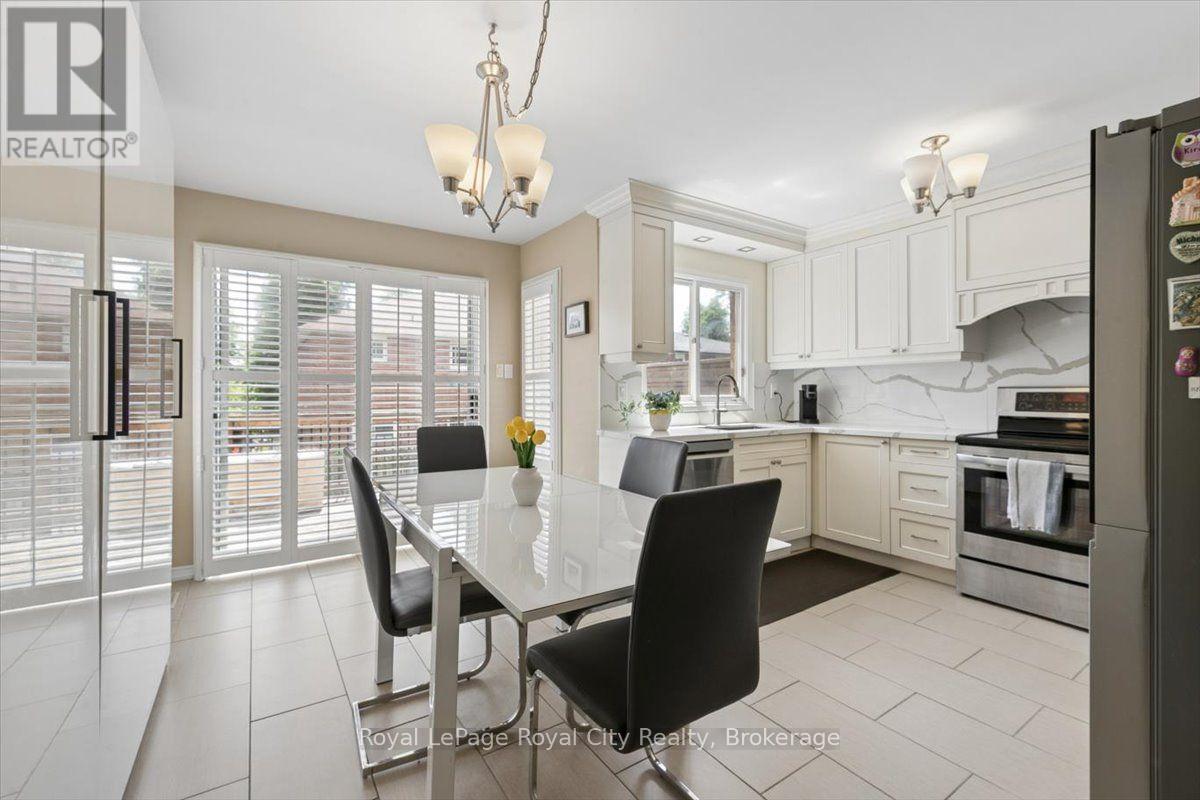 69 Summerdale Drive, Markham, Ontario  L3T 6W6 - Photo 13 - N13583068