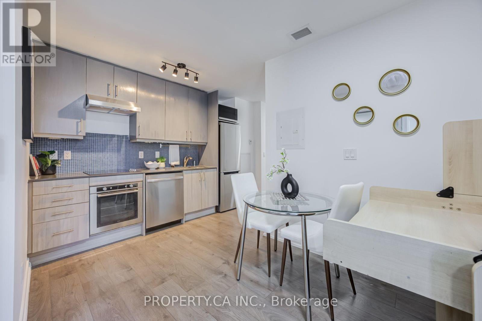 707 - 297 College Street, Toronto, Ontario  M5T 0C2 - Photo 13 - C13582862