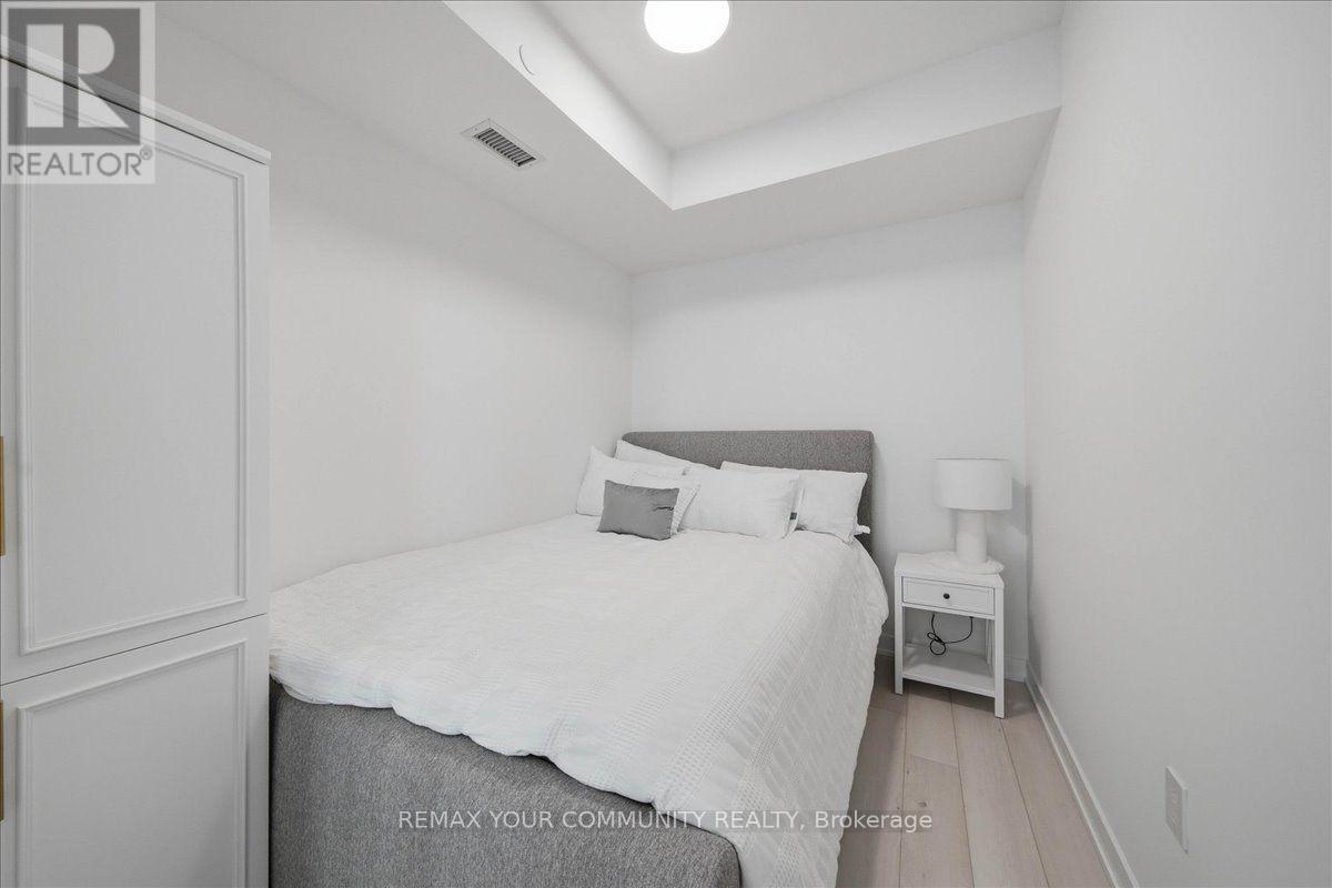 2101 - 1 Quarrington Lane, Toronto, Ontario  M3C 0S4 - Photo 14 - C13582904