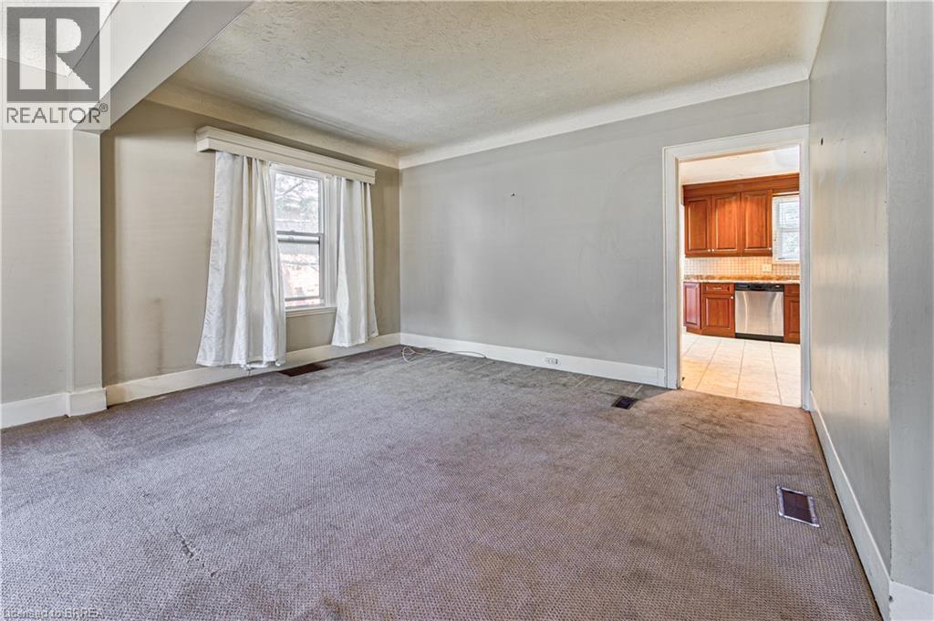 11 Hamilton Avenue, Brantford, Ontario  N3S 6Z4 - Photo 6 - 40844972