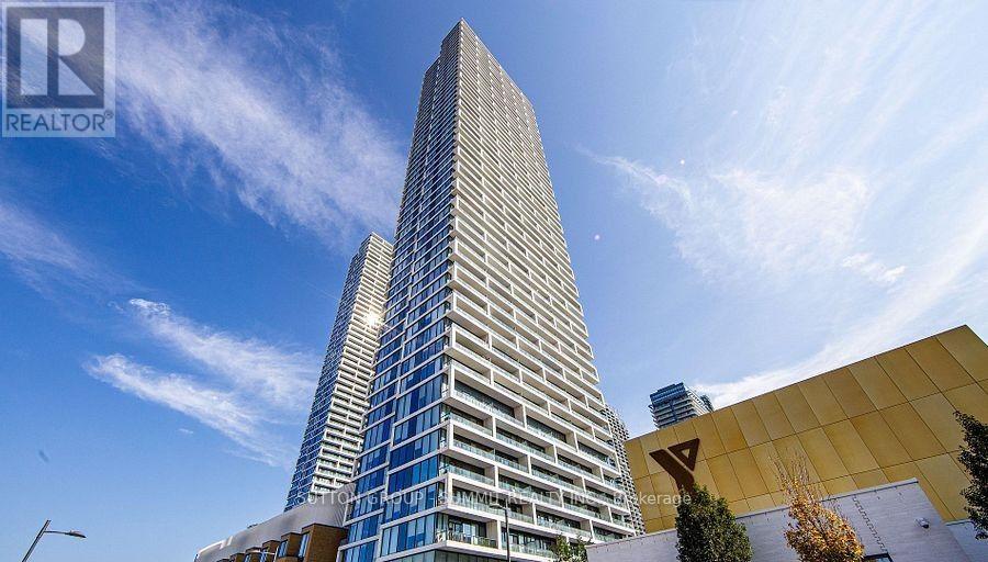 803 - 5 BUTTERMILL AVENUE, Vaughan (Vaughan Corporate Centre)