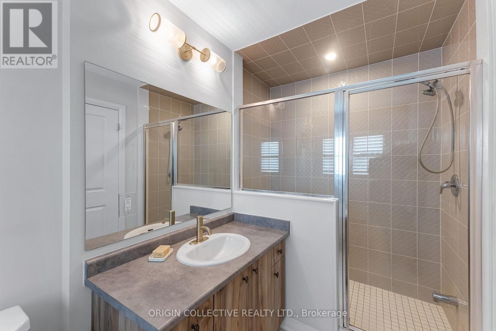 215 Landolfi Way, Bradford West Gwillimbury (Bradford), Ontario  L3Z 4L7 - Photo 25 - N13582870