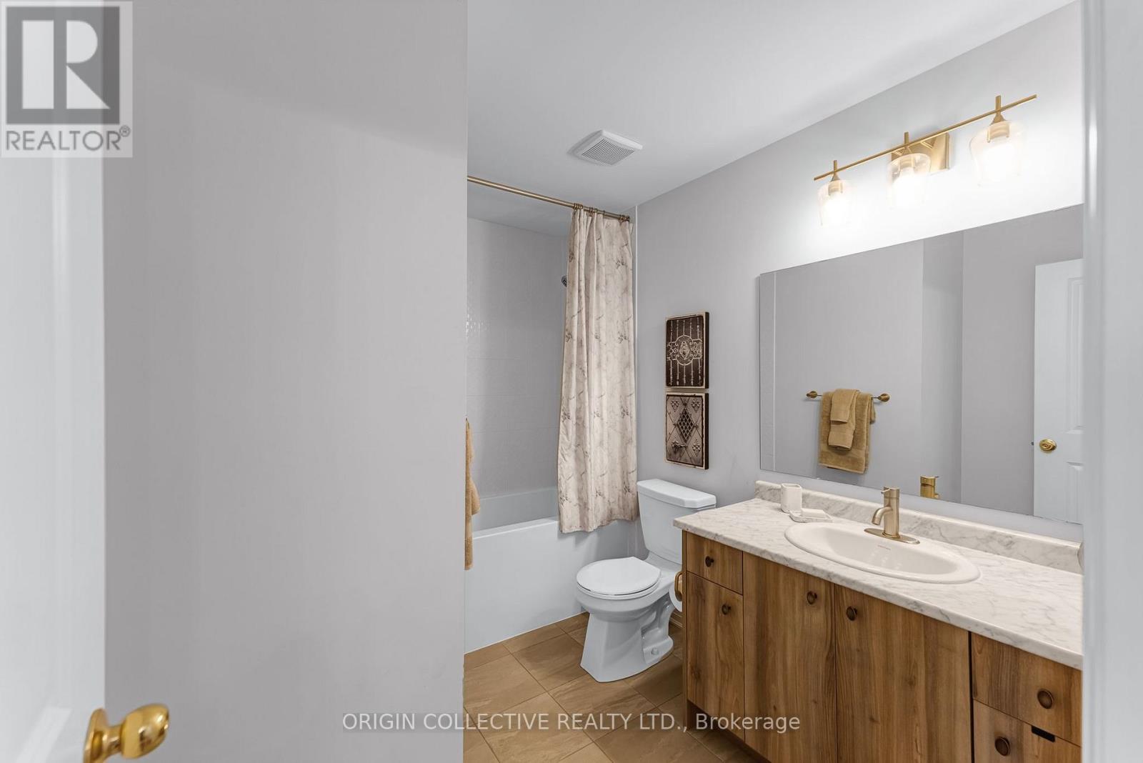 215 Landolfi Way, Bradford West Gwillimbury (Bradford), Ontario  L3Z 4L7 - Photo 29 - N13582870