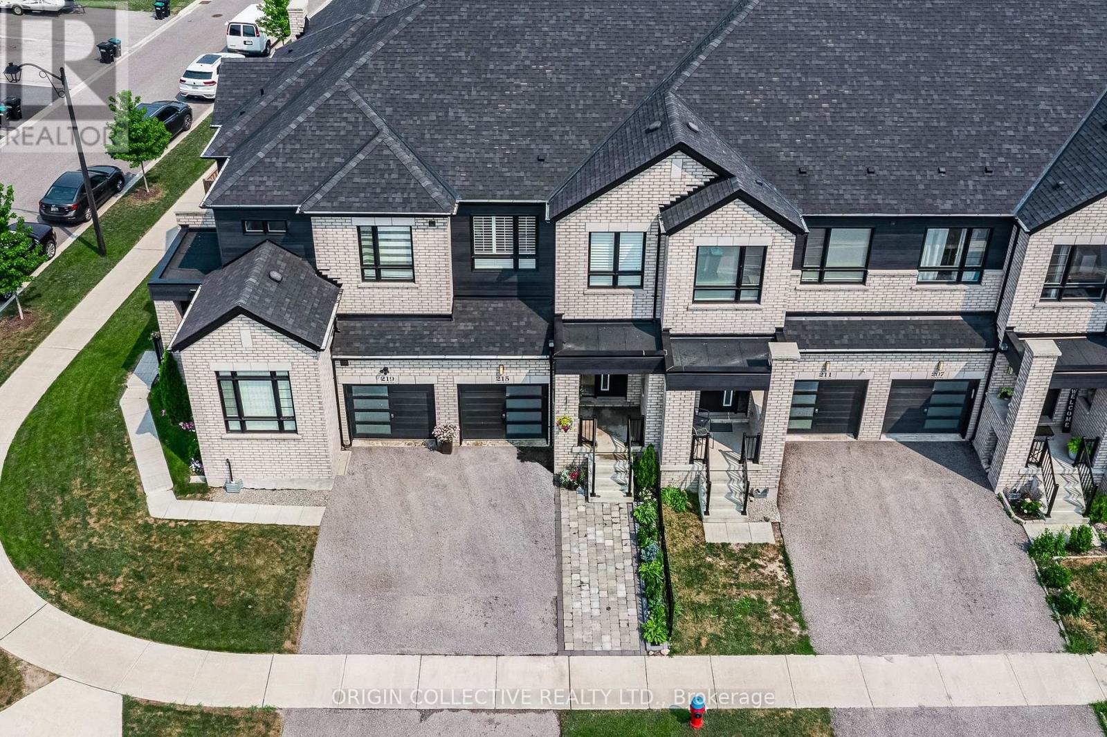 215 Landolfi Way, Bradford West Gwillimbury (Bradford), Ontario  L3Z 4L7 - Photo 38 - N13582870