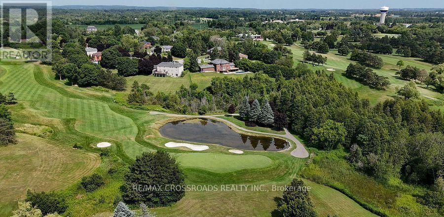 18 Hill Top Trail E, Whitchurch-Stouffville, Ontario  L4A 7X4 - Photo 7 - N13582952