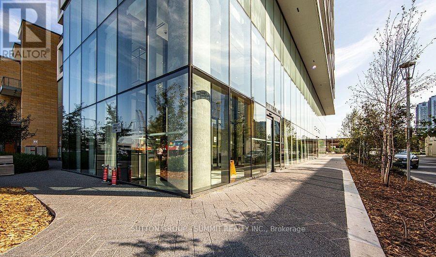 803 - 5 Buttermill Avenue, Vaughan (Vaughan Corporate Centre), Ontario  L4K 0J5 - Photo 2 - N13582994
