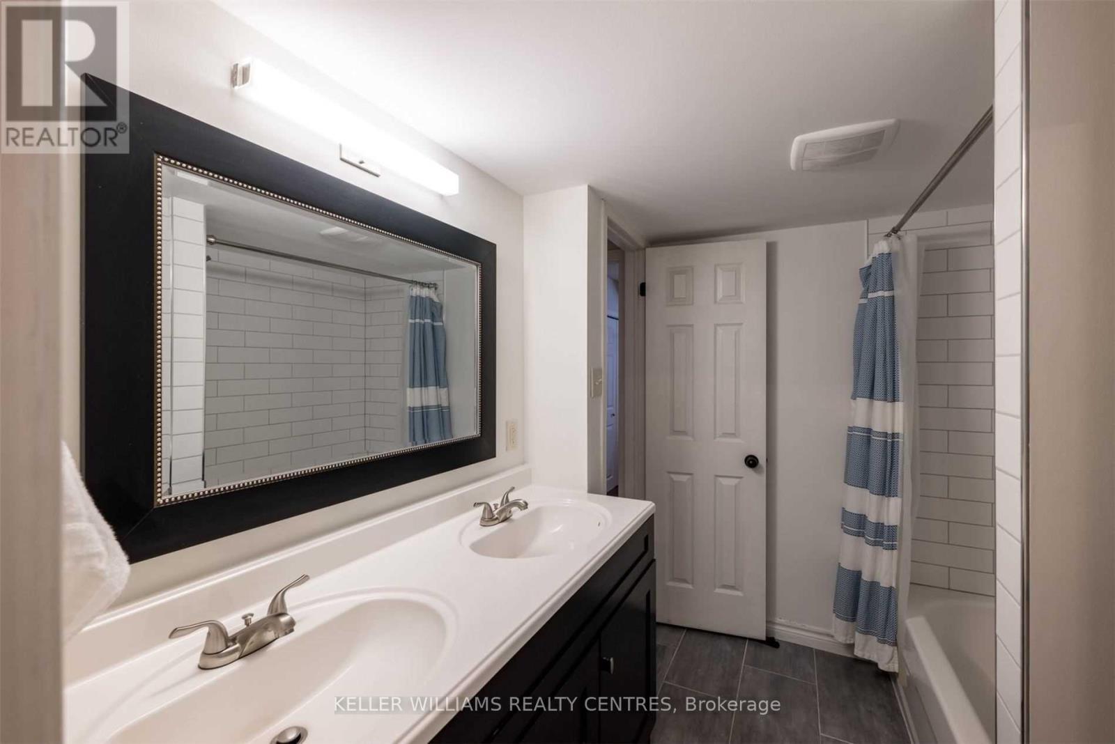 21 - 115 Main Street S, Newmarket, Ontario  L3Y 8J2 - Photo 10 - N13583006