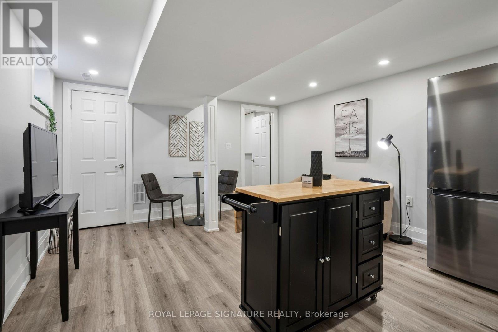 972 Cosburn Avenue, Toronto, Ontario  M4C 2W9 - Photo 28 - E13121820