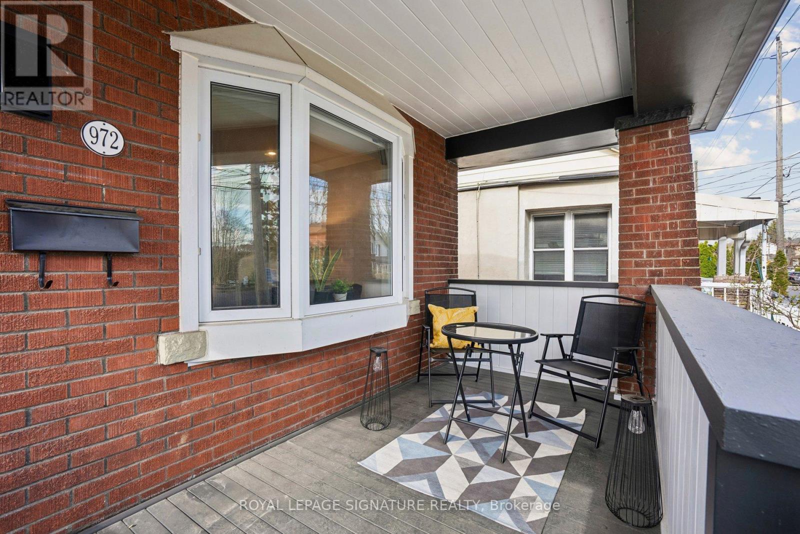 972 Cosburn Avenue, Toronto, Ontario  M4C 2W9 - Photo 7 - E13121820