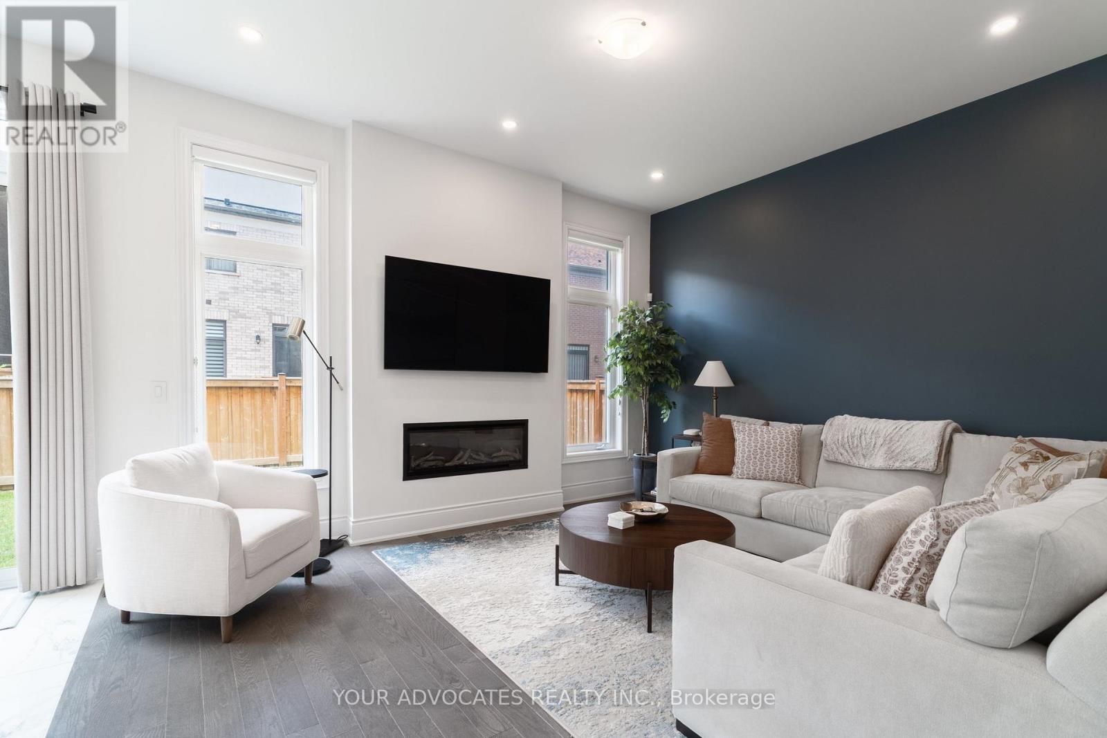 1390 Queens Plate Road, Oakville, Ontario  L6M 5L4 - Photo 11 - W13582876