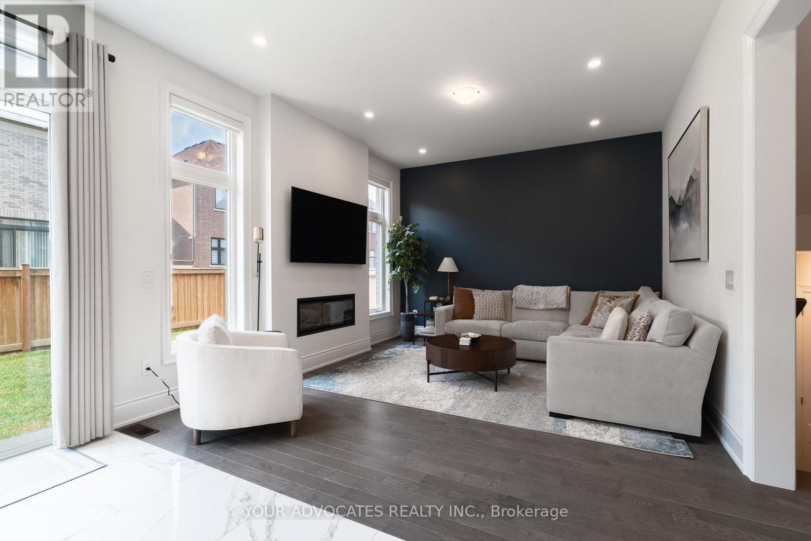 1390 Queens Plate Road, Oakville, Ontario  L6M 5L4 - Photo 12 - W13582876